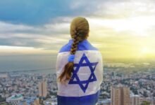 Going to a white house holiday party.